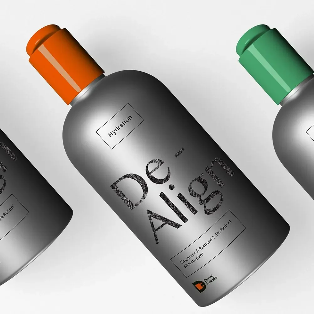 Detalle de identidad aplicado a botellas cosméticas.