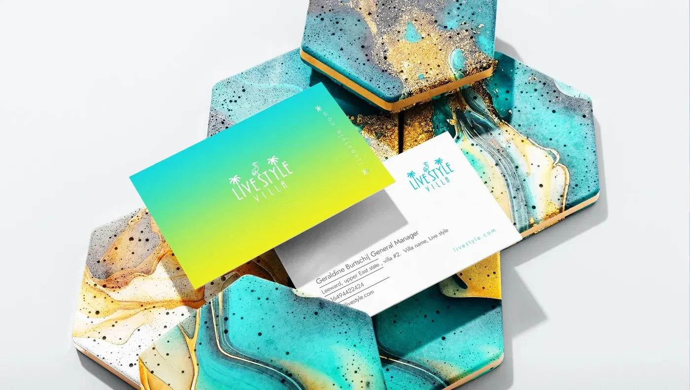 Papelería de marca con la paleta tropical.